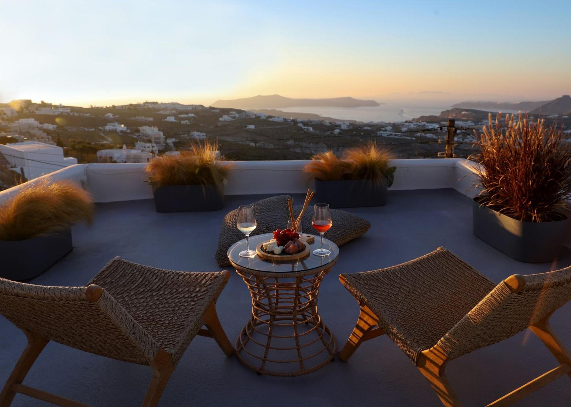 Arxegono Cave Houses Santorini 피르고스 외부 사진